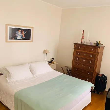 Apartment Lux Marais Temple Paris